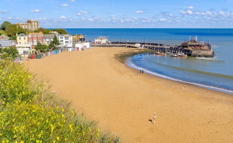 Smuggler'S Cottage Broadstairs Esterno foto